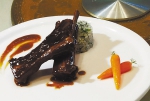 　　中式烧羊排配茴香菜 - 哈尔滨新闻网