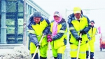 　清冰雪现场。黑龙江日报记者苏强摄 - 新浪黑龙江