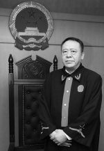 黑龙江省高级人民法院执行局局长侯铁男因公殉职 - 法院