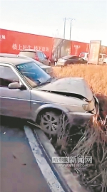 货车连撞20余车 肇事司机坠楼身亡 - 哈尔滨新闻网