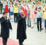 4月10日，国家主席习近平在北京人民大会堂同缅甸总统吴廷觉举行会谈。会谈前，习近平在人民大会堂东门外广场为吴廷觉举行欢迎仪式。新华社记者姚大伟摄 - 哈尔滨新闻网