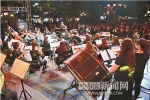 中央大街成了音乐海洋 - 哈尔滨新闻网