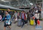 铁路迎来假期返程客流高峰 - 哈尔滨新闻网