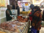 走访冰城12家地利生鲜 熟食咸菜裸卖购物袋重复收钱 - 新浪黑龙江