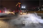 晚高峰降大雪 清雪大军边下边清 - 哈尔滨新闻网