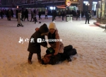 雪夜留客 哈尔滨中央大街商家使出了洪荒之力 - 新浪黑龙江