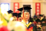 争做担当民族复兴大任的时代新人 160人获博士学位 - 哈尔滨工业大学