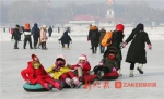 冰城团队游客比上周增一成 游客:不冷就不好玩了 - 新浪黑龙江