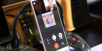 伊春市新青法院首例微信视频开庭 当事人千里之外手机结案 - 法院