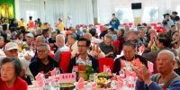 集体祝寿，离退休 离退休职工集体祝寿会举行 - 哈尔滨工业大学