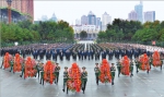 省暨哈尔滨市举行烈士纪念日向英雄烈士敬献花篮仪式 - 人民政府主办