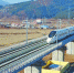 运行试验中的哈牡高铁。 张龙摄 - 新浪黑龙江