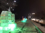 哈尔滨道外江沿也有冰景雪雕了 还有雪长城和灯光秀 - 新浪黑龙江