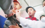 疫苗接种。 本报记者郭俊峰摄 - 新浪黑龙江