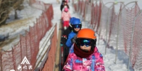 爱上冰城文化 南方孩子冬令营里体验冰雪运动魅力 - 新浪黑龙江