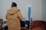 爱心接力15载 暖心羽绒服助学子温暖过冬 - 哈尔滨工业大学